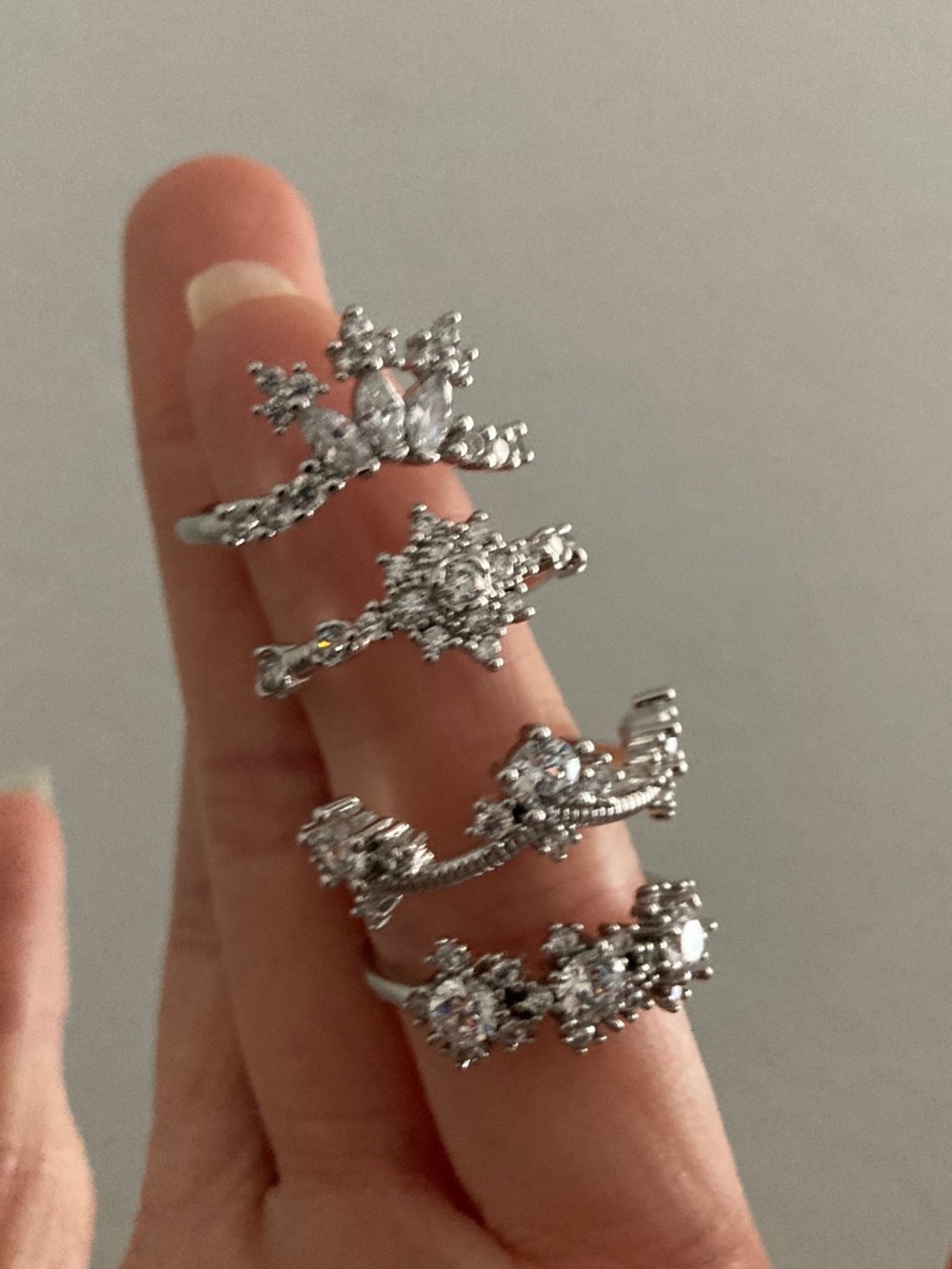 Vanessa Mooney SZ8 Ring SET Silver Stackable layering cocktail Rings Silver Set